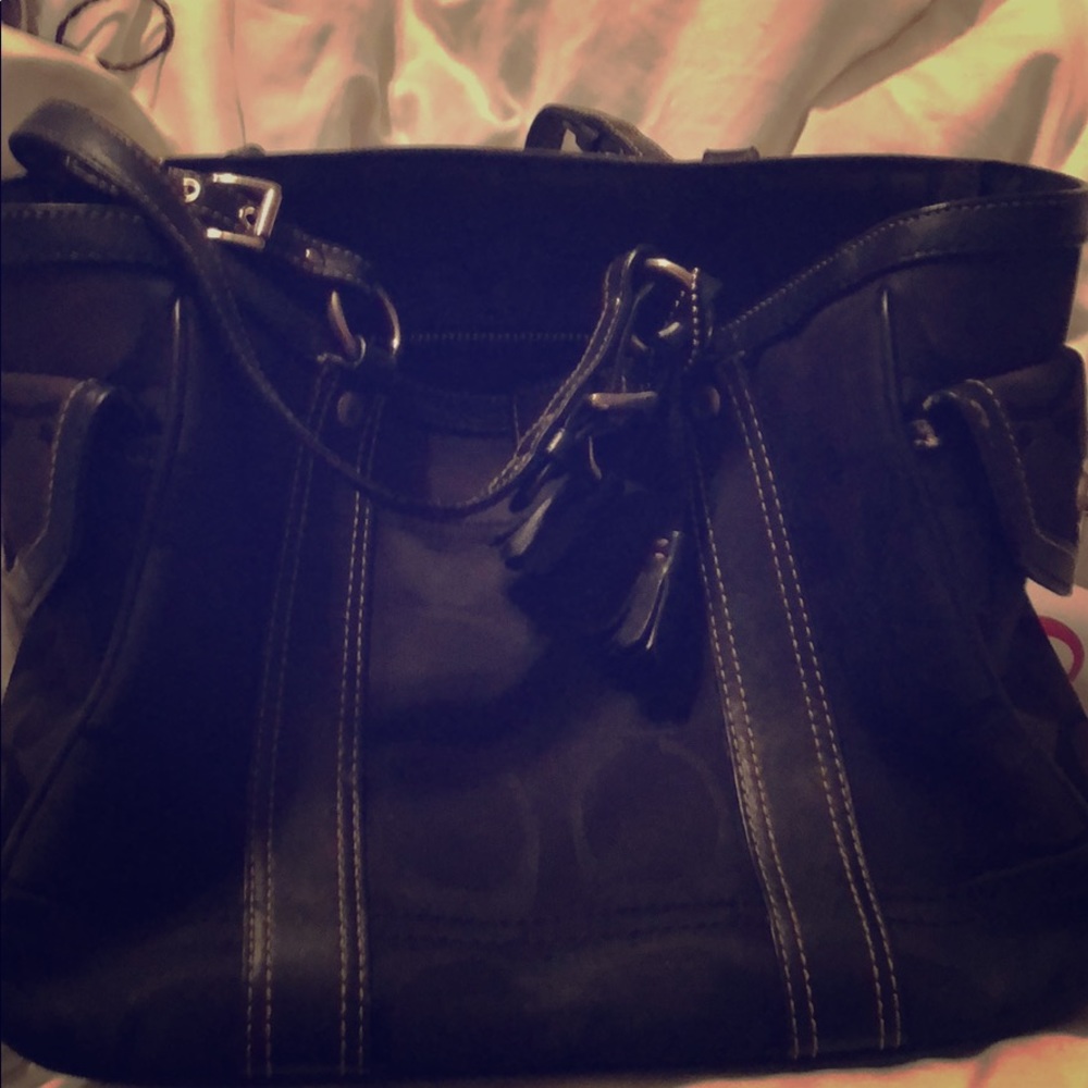 Black Coach signature purse